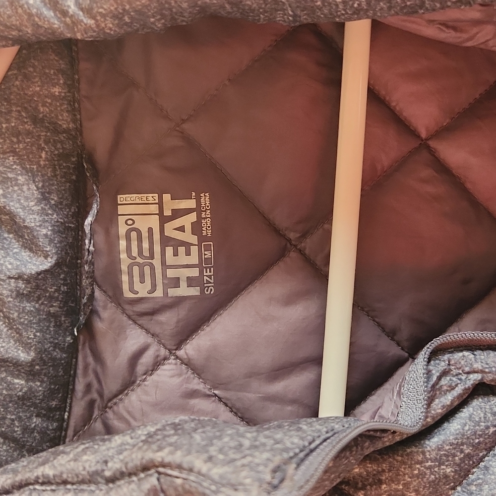 Puff jacket - Picture 2 of 2